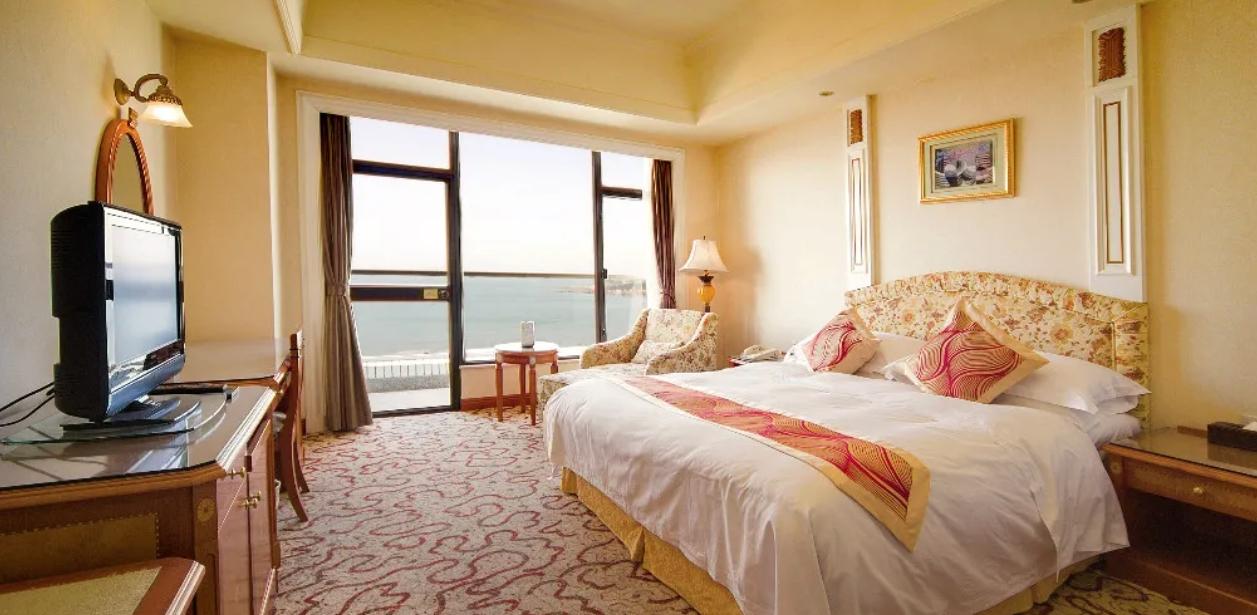 Huiquan Dynasty Hotel Qingdao Exterior foto