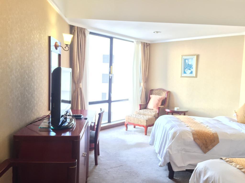 Huiquan Dynasty Hotel Qingdao Exterior foto